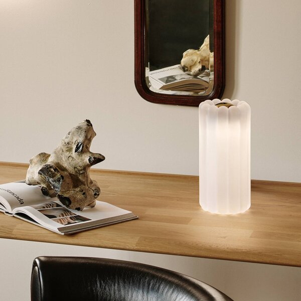 Tom Dixon stolová LED lampa Press, matné sklo, výška 24 cm, Obývacia izba / jedáleň, Sklo, Dizajn, Stolová lampa