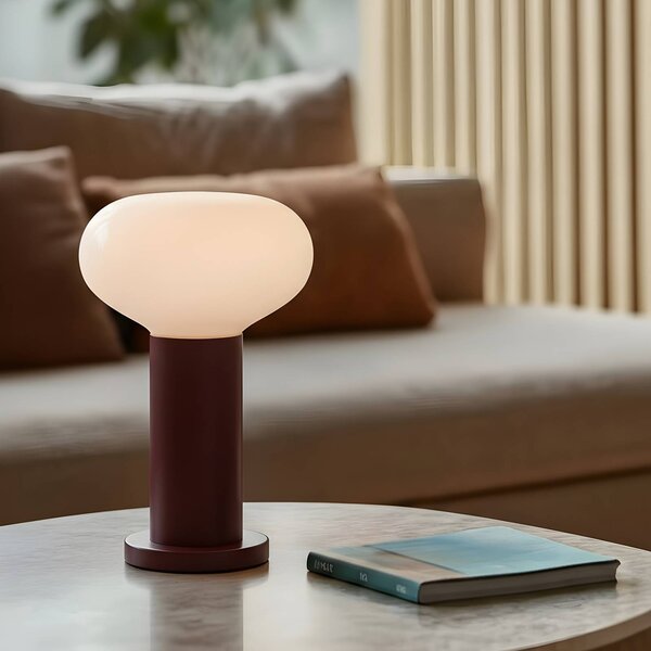 Stolová lampa Flo, červená, Ø 19 cm, sklo, Červená, Obývacia izba / jedáleň, kov, Škandinávsky, Stolová lampa