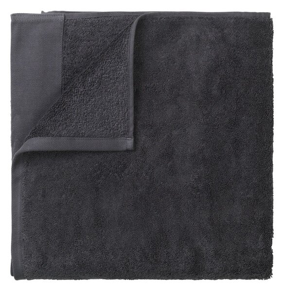 Tmavosivý bavlnený uterák Blomus, 50 x 100 cm
