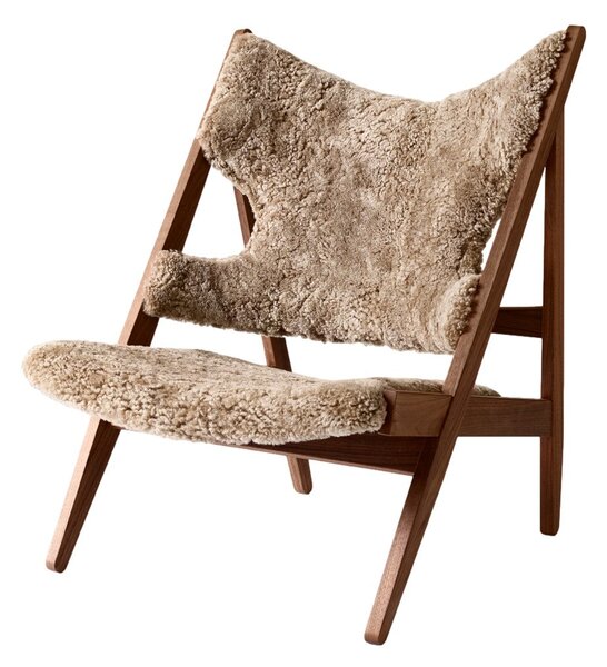 Kreslo Knitting, Sheepskin, Walnut / Sahara – Audo Copenhagen
