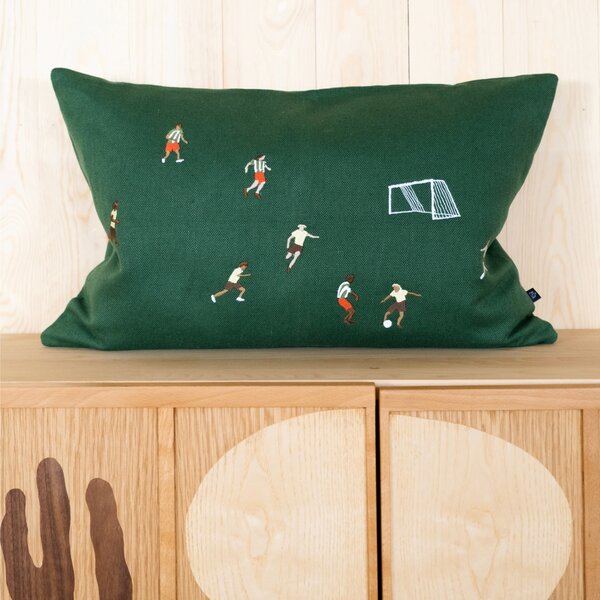 Vyšívaná obliečka na vankúš Soccer Embroidered 38 × 58 cm