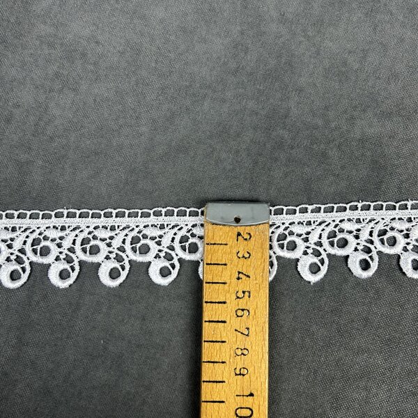 Čipka biela - 70530 šírka 40 mm , metráž