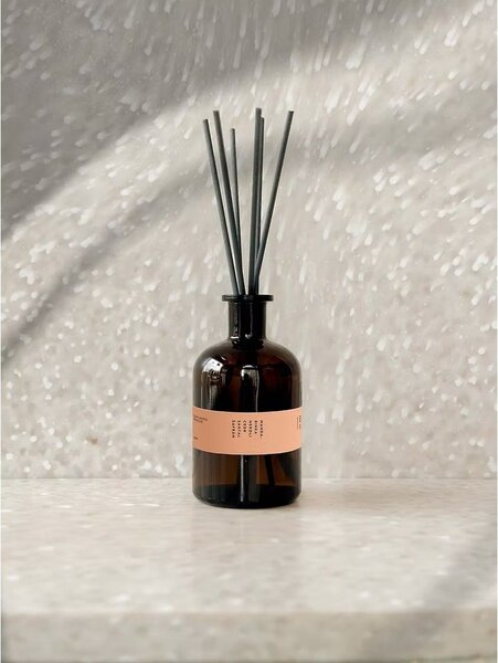 Difuzér #47 Tangerine, Neroli and Saffron – Perfumed Prague