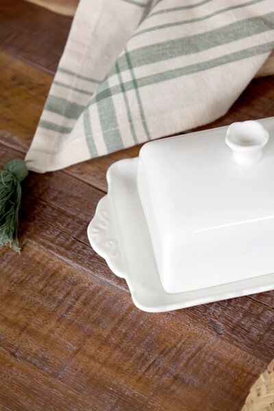 Porcelánová dóza na maslo Provence
