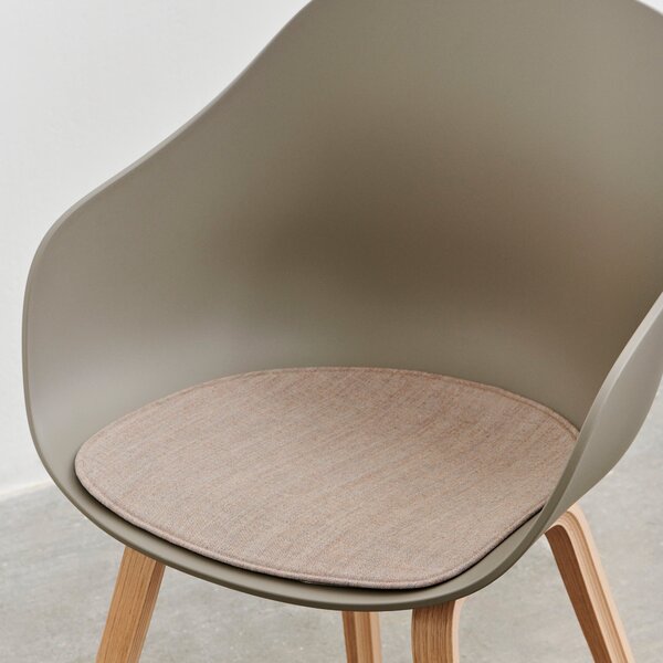 Jedálenská stolička AAC 222, Oak / White – HAY