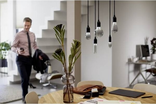LED Žiarovka Philips E27/2,3W/230V 2700K
