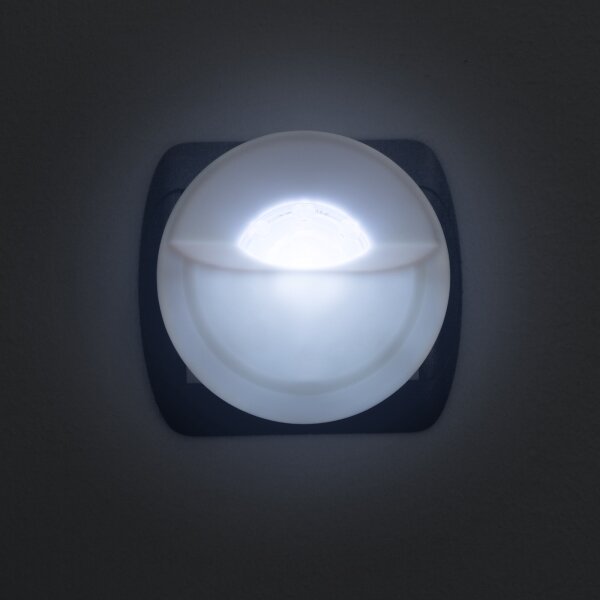LED Orientačné svietidlo do zásuvky so senzorom LED/1W/230V 6000K