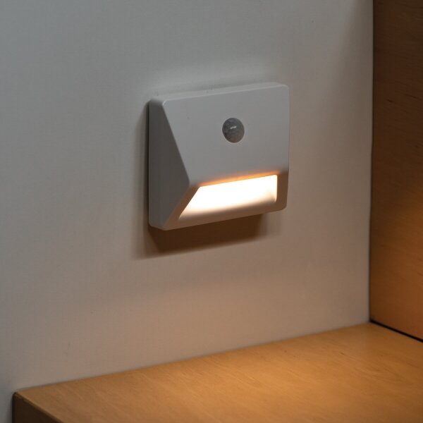 Kanlux 37392 - Zapustené LED svietidlo so senzorom LED/0,3W/3xAAA IP54 biela