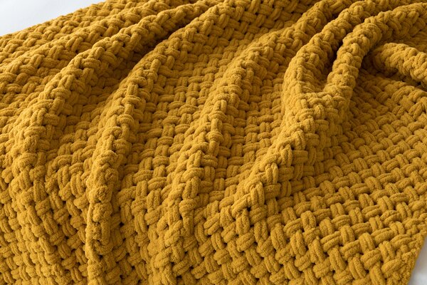 Deka Knittingly zlatá Ručně pletená deka 130/170