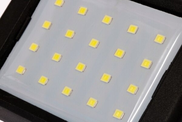 LED solárne nástenné svietidlo so snímačom LED/0,55W/3,7V 1200 mAh IP65