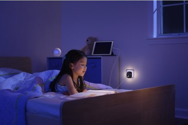 Osram- LED Nočné svietidlo do zásuvky so senzorom a USB LUNETTA LED/12,5W/230V