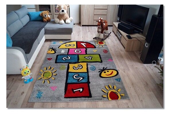 JAKS Detský koberec s číslami sivý A735A-FMC11 Rozmer koberca: 120 x 170 cm