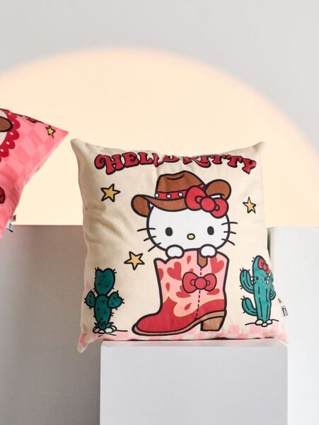 Sinsay - Obliečka na vankúš s kovbojským motívom Hello Kitty - krémová