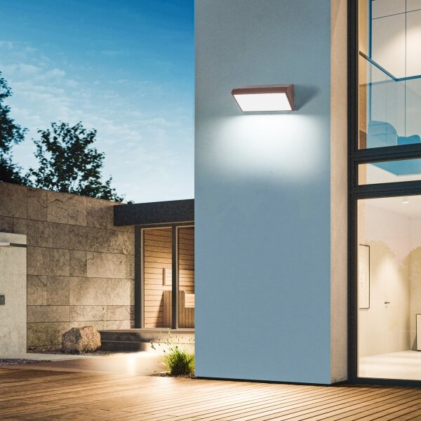 Brilagi-LED Vonkajšie nástenné svietidlo so senzorom TRIANGLE LED/20W/230V hnedé IP65