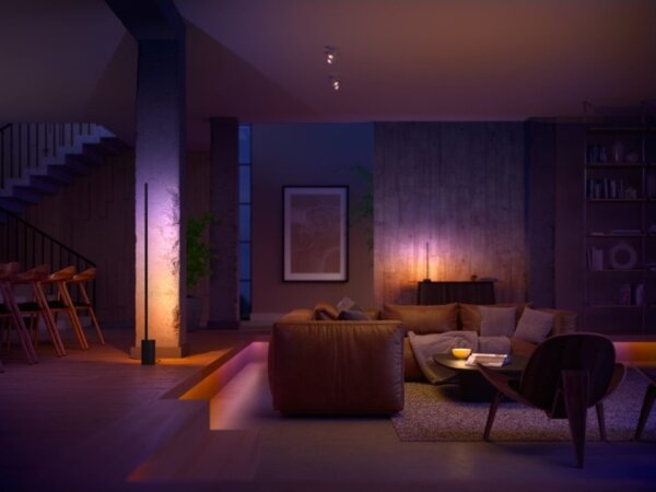 Philips - LED RGB Stmievateľná stolná lampa Hue LED/12W/230V 2000-6500K čierna
