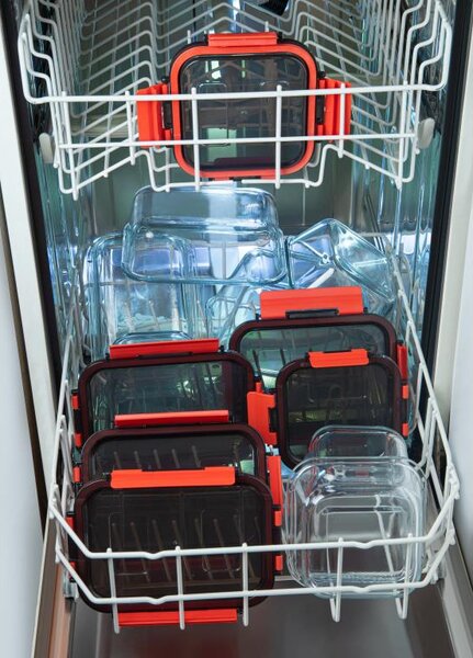 SIMAX NÁDOBA S VEKOM 1,35 L