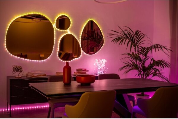 Twinkly TWD060STP-B - LED RGB Stmievateľný pásik DOTS 60xLED 3 m Wi-Fi USB
