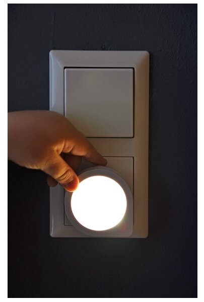 Brennenstuhl - LED Orientačné svietidlo so senzorom do zásuvky LED/0,2W/230V