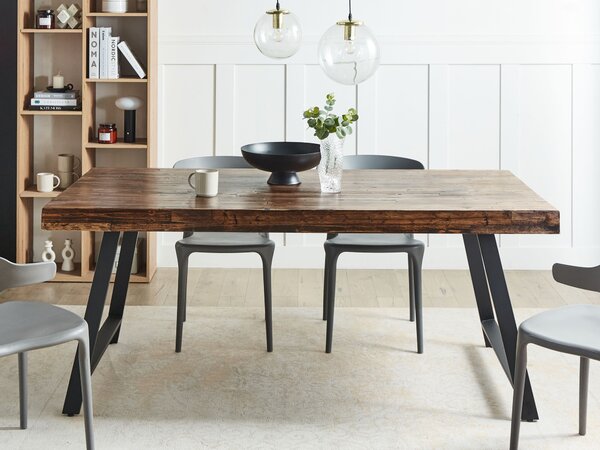 Jedálenský stôl tmavohnedý borovicové drevo MDF 180 x 90 cm stabilné čierne kovové nohy jedáleň obývacia izba industriálny štýl