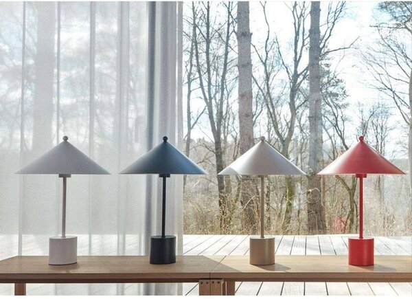 OYOY Living Design Stolová lampa Kasa, červená, kov, E14, Červená, Obývacia izba / jedáleň, kov, Škandinávsky, Stojacie svietidlo