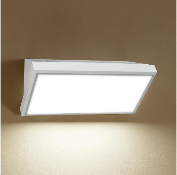 Brilagi - LED Vonkajšie nástenné svietidlo TRIANGLE LED/20W/230V biela IP65