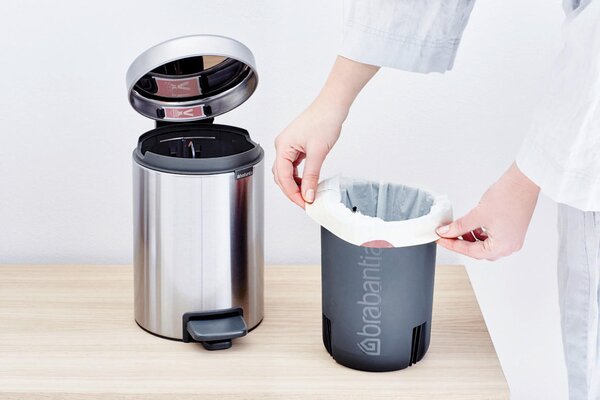 ODPADKOVÝ KÔŠ 3 l Brabantia - Upratovanie