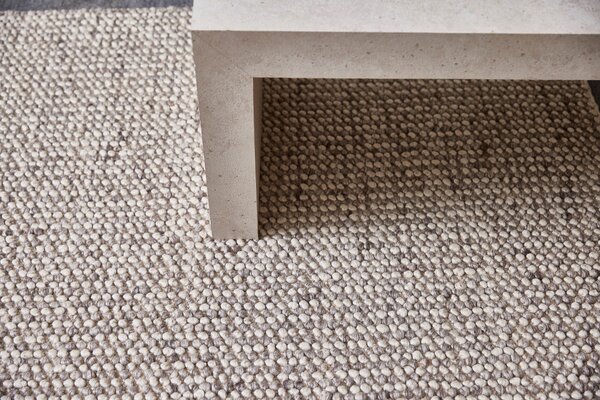 Diamond Carpets India , Ručne viazaný kusový koberec Maya DE 4981 White Mix, 80x150, béžová, obývacia izba