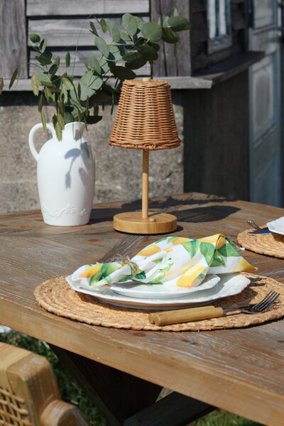 Stolná LED lampička Rattan Nature