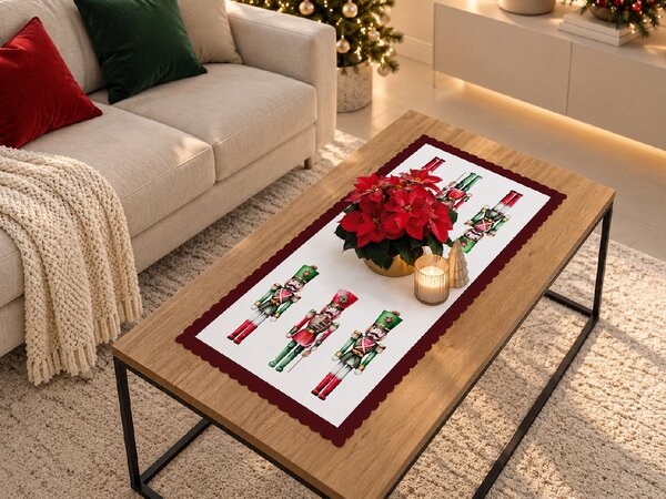 Vianočný obrus Luskáčik Karo 50×100 cm + obliečka Mikuláš 40×40 cm ZADARMO