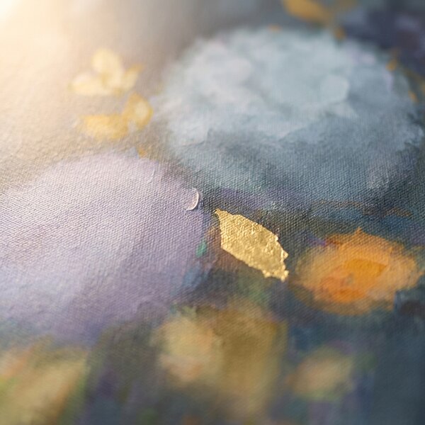 Obraz hortenzie na plátne – s ručne maľovanými detailmi - 40x60 cm