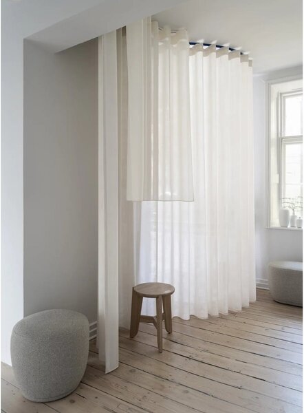 Béžová pohovka z textílie bouclé 137,5 cm KUON – Blomus