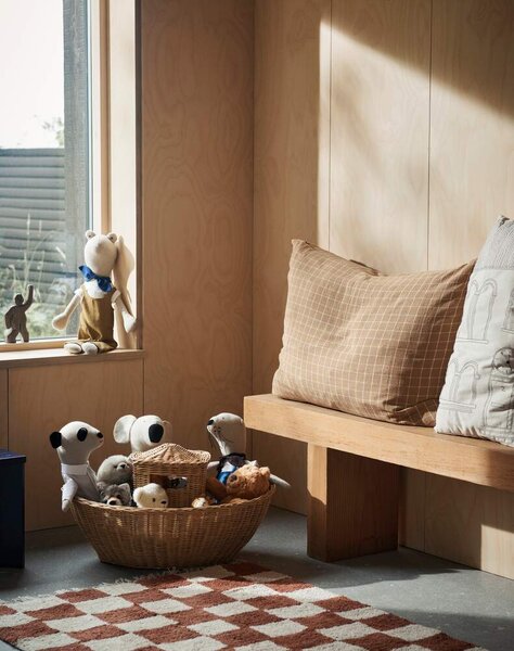 Ferm Living Vankúš Abode Tall Clock