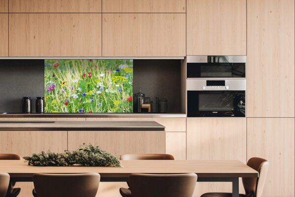 DIMEX | Dibond doska za kuchynskú linku | DBW-10060-172 Kvetinová lúka | 100 x 60 cm