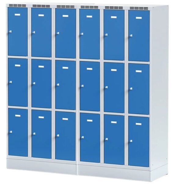 Šatníková skrinka S6 na sokli s úložnými boxami, 9 boxov, 1920 x 900 x 500 mm, cylindrický zámok, sivé dvere