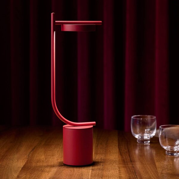 GRUPA Stolová LED lampa Grupa na batérie Igram, červená, 40 cm, IP44, Červená, Obývacia izba / jedáleň, kov, Dizajn, Stojacie svietidlo