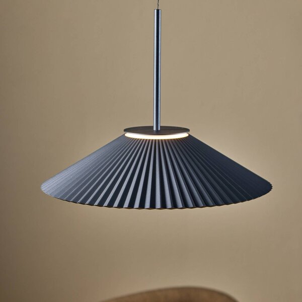 LOOM DESIGN LED závesné svietidlo Ballerina, tmavomodrá, Ø 35 cm, Modrá, Obývacia izba / jedáleň, Hliník, Moderný, Závesné svietidlo