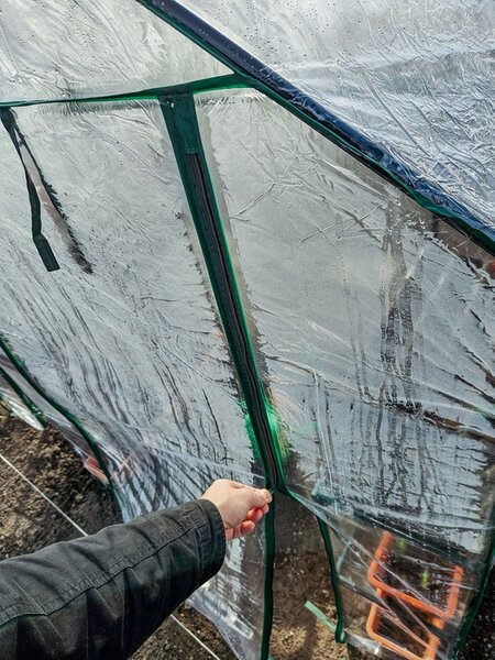 FLO Fóliovník 1,43 × 0,73 × 1,95 m