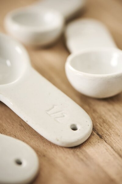 Porcelánové odmerky White – sada 4 ks