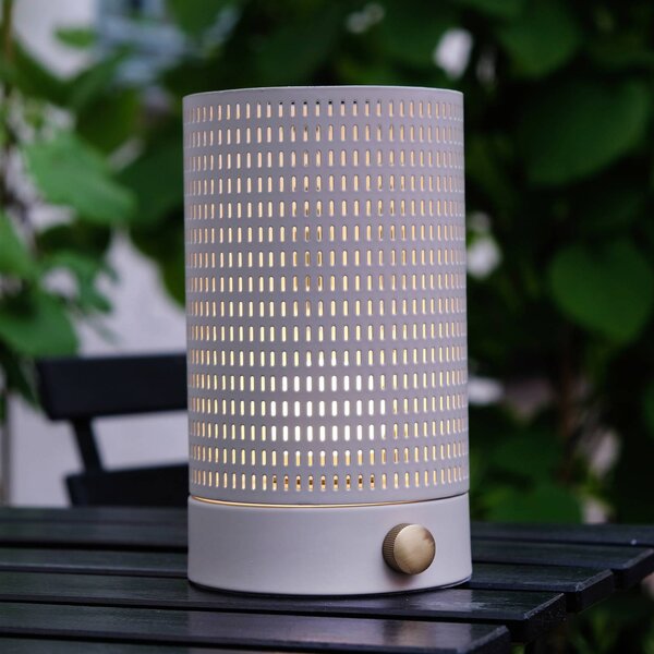 Dyberg Larsen LED stolová lampa na batérie Mesh, biela, výška 20 cm, Biela / opálová, Obývacia izba / jedáleň, kov, Dizajn, Stojacie svietidlo