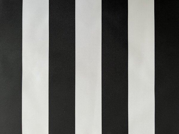 Nepremokavá látka, farba čierna prúžky, metráž 160 cm