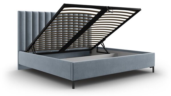 Svetlomodrá čalúnená dvojlôžková posteľ s úložným priestorom s roštom 160x200 cm Casey – Mazzini Beds