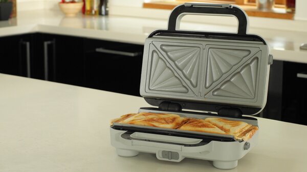 Sendvičovač Breville (VST070X)
