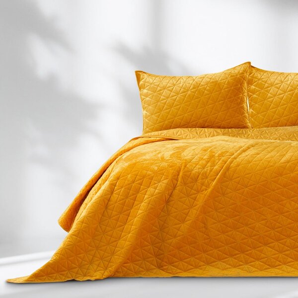 Žltý zamatový prešívaný pléd 220x240 cm Laila – Restilo