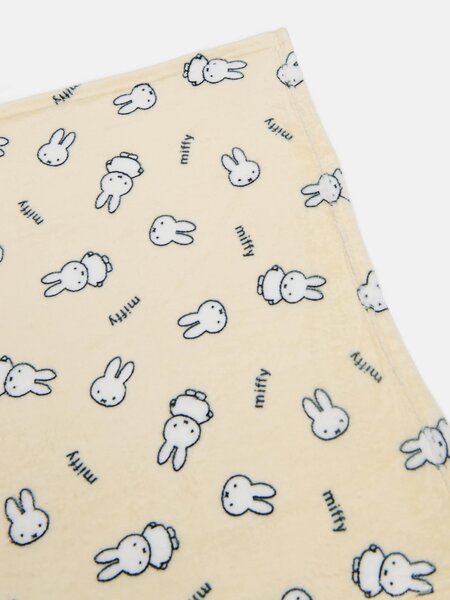 Sinsay - Detská deka Miffy - telová