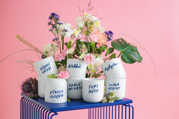Porcelánový hrnček Křehká 270 ml