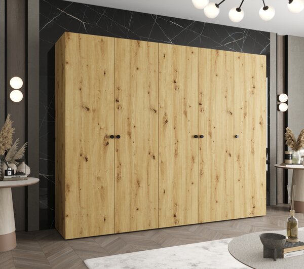 Elegantná šatníková skriňa CAITIR 1 250 cm - dub artisan / čierne úchyty