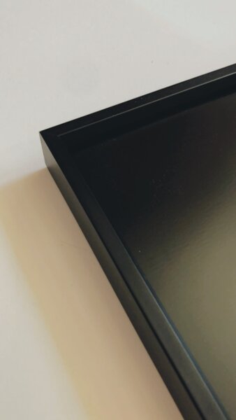 Čierna tabuľa na magnetky PREMIUM v hliníkovom čiernom ráme 60x40 cm