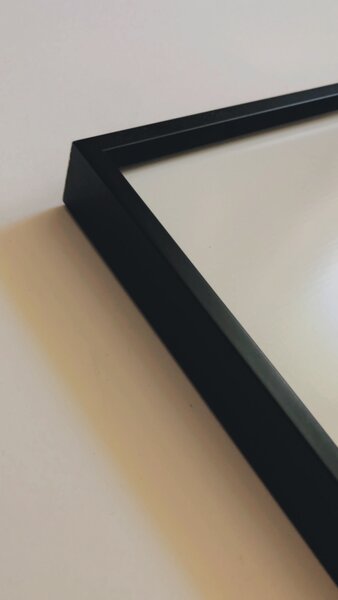 Biela tabuľa na magnetky PREMIUM v hliníkovom čiernom ráme 200x100 cm