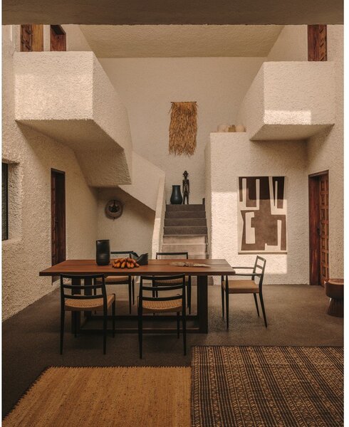 Jedálenský stôl z tíkového dreva v prírodnej farbe 100x220 cm Sashi – Kave Home