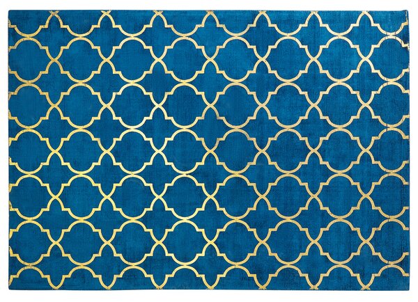 Koberec modrý so zlatým štvorlístkovým vzorom viskóza a bavlna 160 x 230 cm moderný glamour štýl